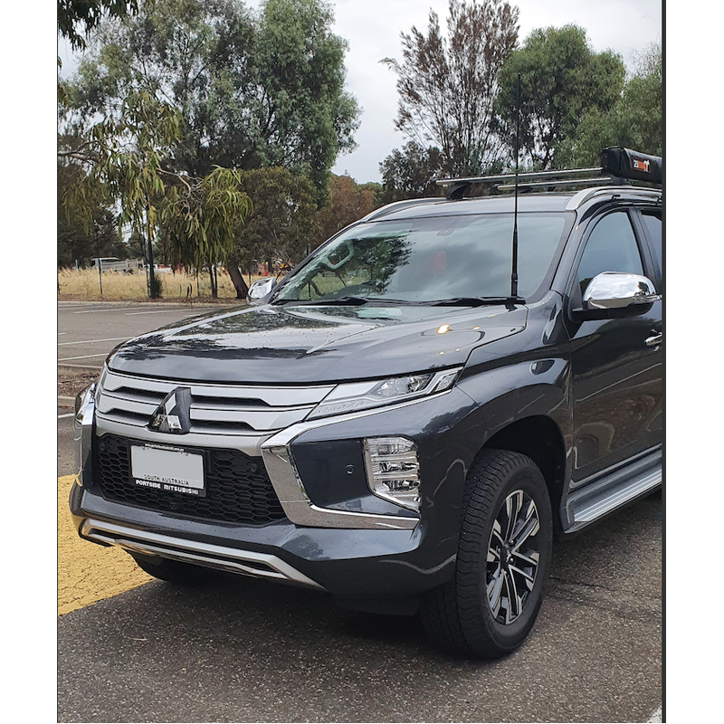 Mitsubishi Pajero Sport QF Bonnet Antenna Bracket