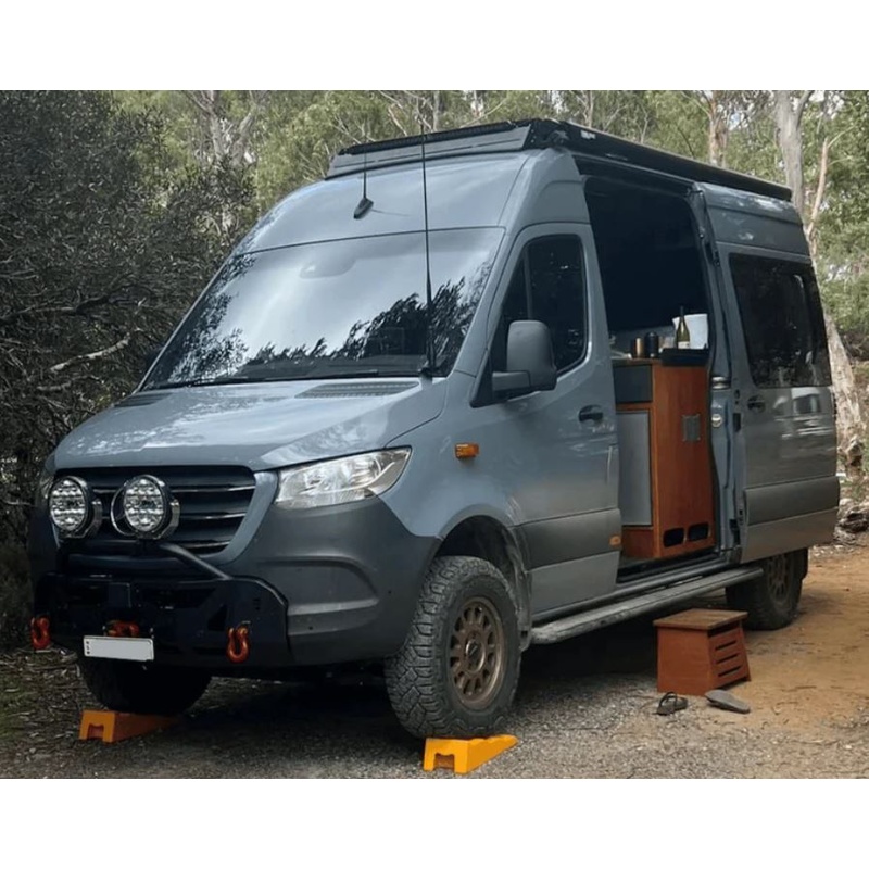 Mercedes Sprinter Van 2019+ Bonnet  Antenna Bracket