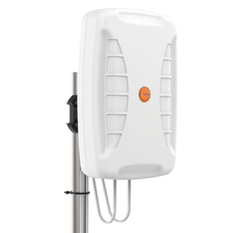 Poynting X-Polarised Wide-band MuMIMO 4x4 3G, 4G & 5G Panel Antenna - 617-4200MHz