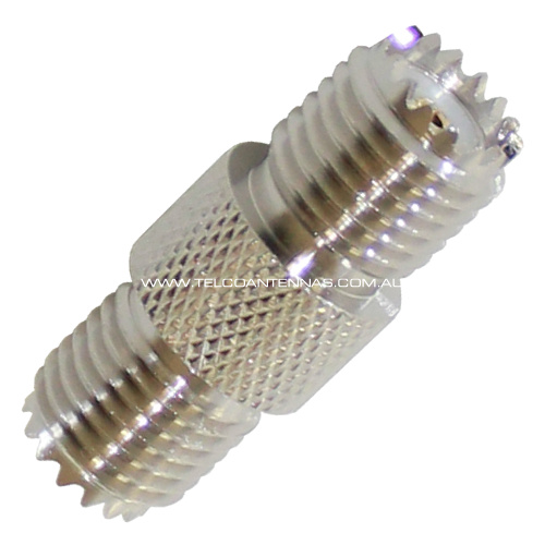 Mini-UHF Female to Mini-UHF Female Adaptor