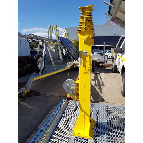 Telescopic Winch Up Mast - 7.8m Extended Length